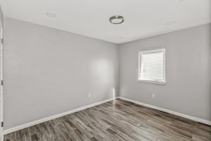 featured image of 607 E Washington St