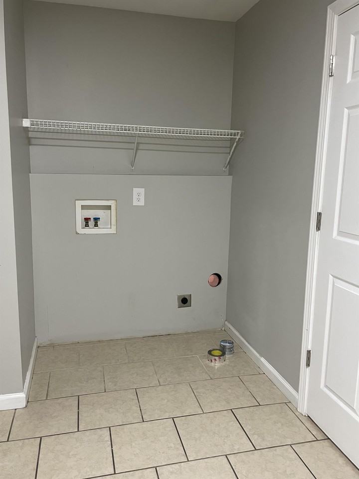 166 South Killarney Lane - Photo 4 of 9