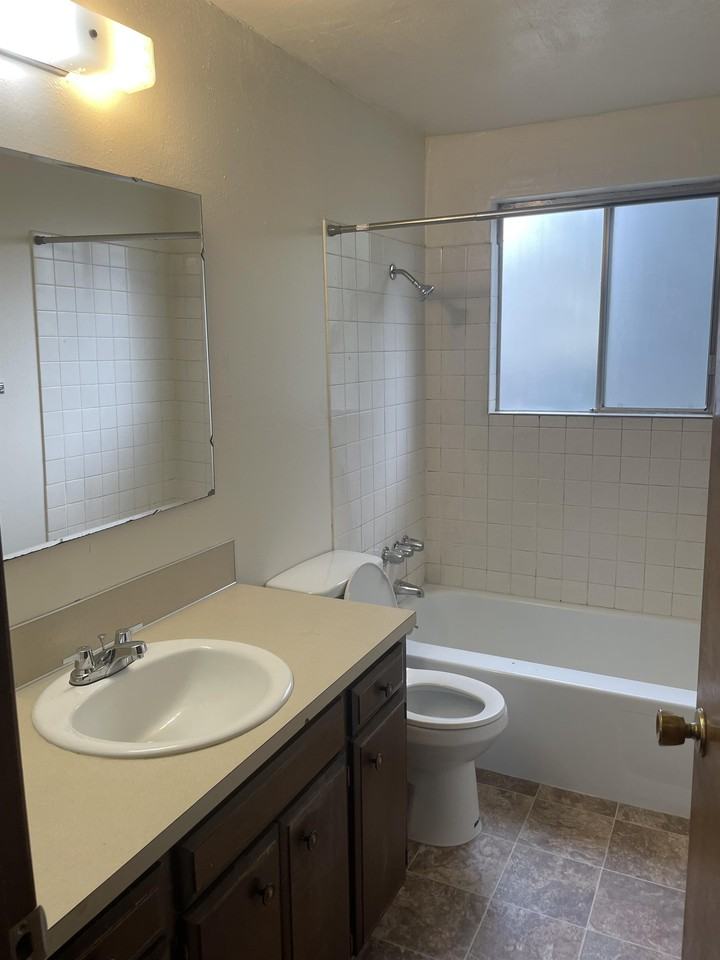 P129B - Photo 6 of 7