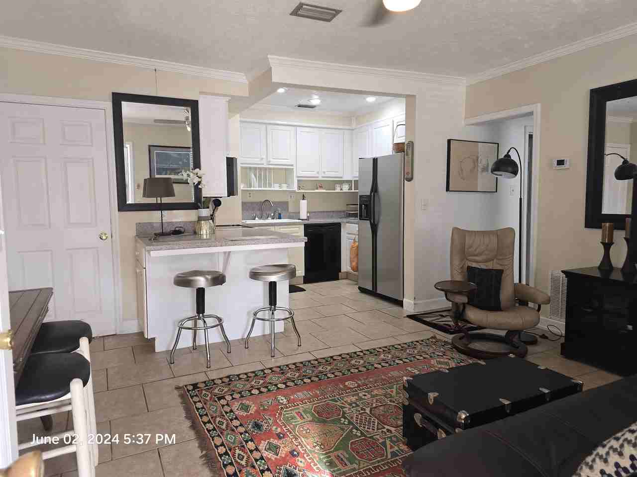 1200 Clay Ave #1 - Photo 3 of 15
