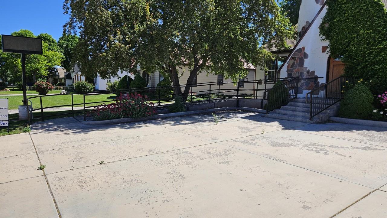 465 N Main St #1 - Photo 2 of 10