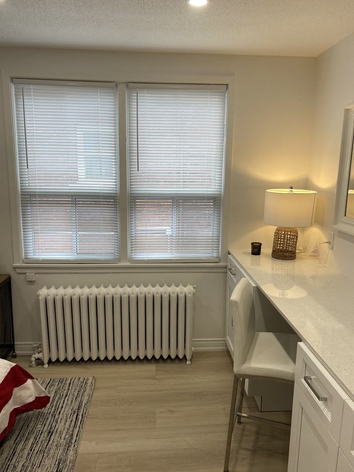 Oak Park Apartments - Photo 6 of 10