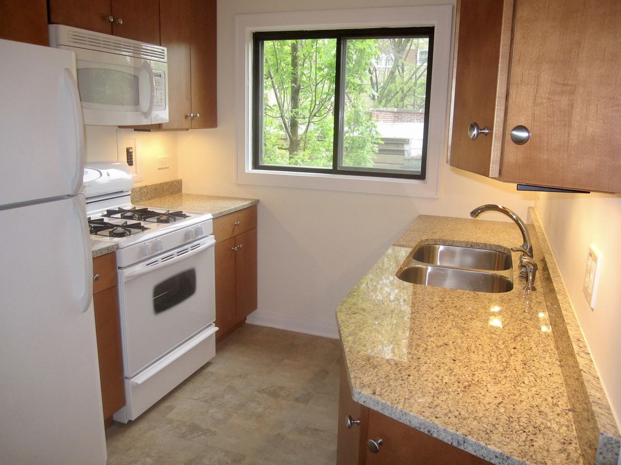 507 Sherman Avenue - Photo 6 of 11