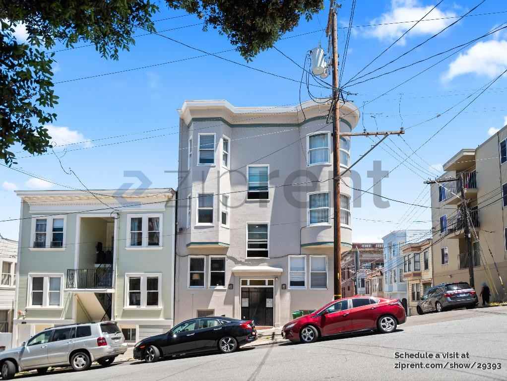 2132A Jones St - Photo 2 of 22