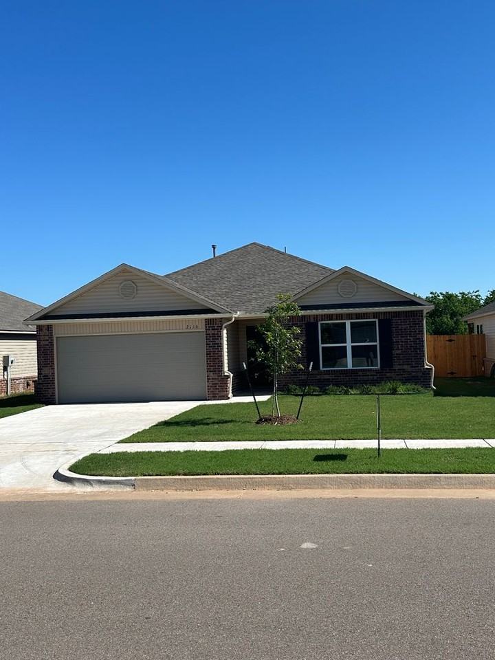 2116 Taylor St - Photo 4 of 24