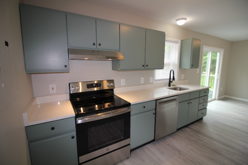 9535 Fingerboard Rd - Photo 3 of 20