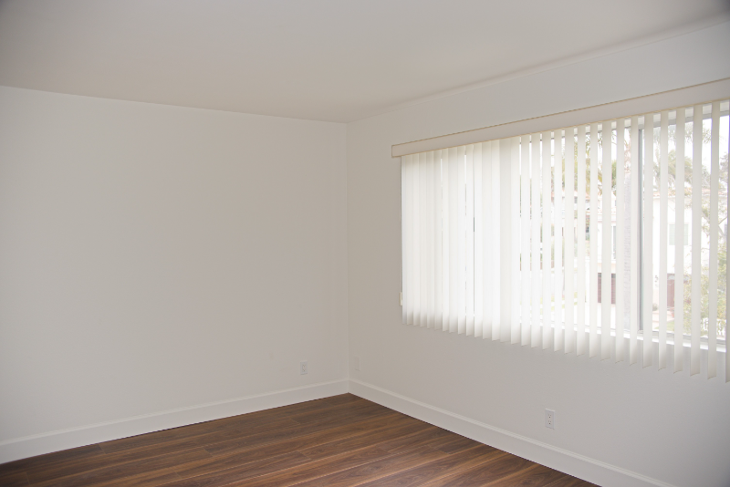 540 Avenue C #F2 - Photo 5 of 7