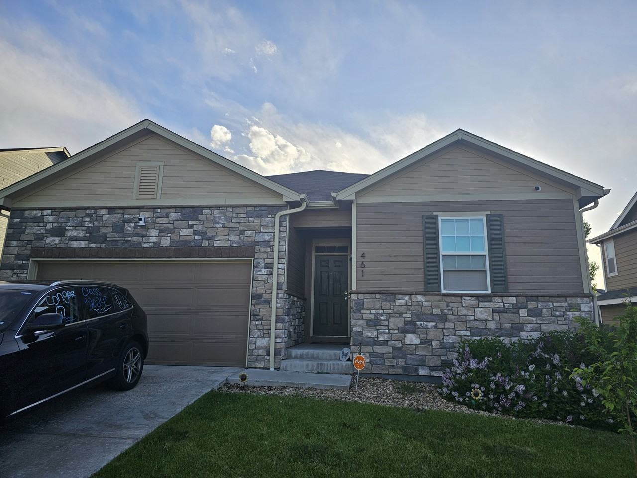 461 S 34th Ct #NA - Photo 4 of 41