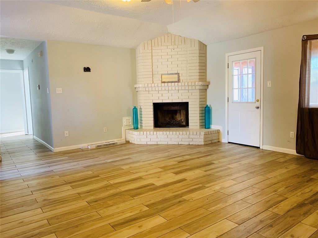 2607 Cypressvine Dr #NA - Photo 3 of 29