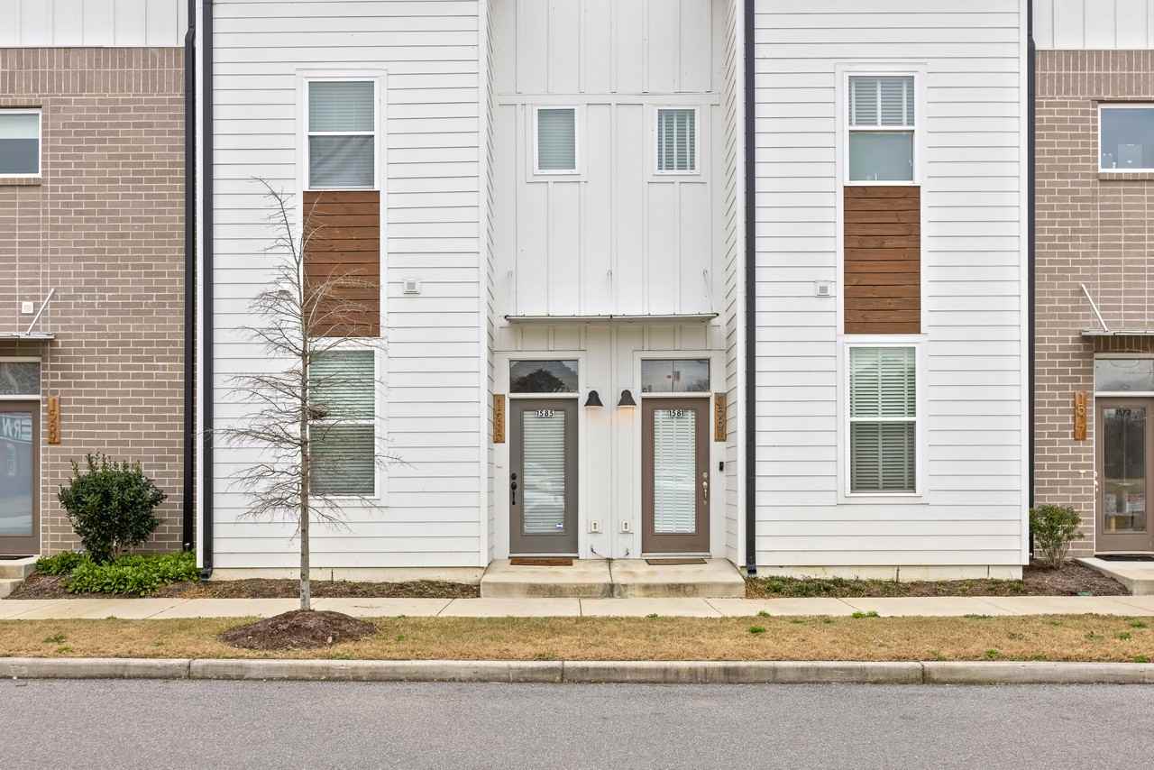 1585 Sinclair Ave #NA - Photo 5 of 42
