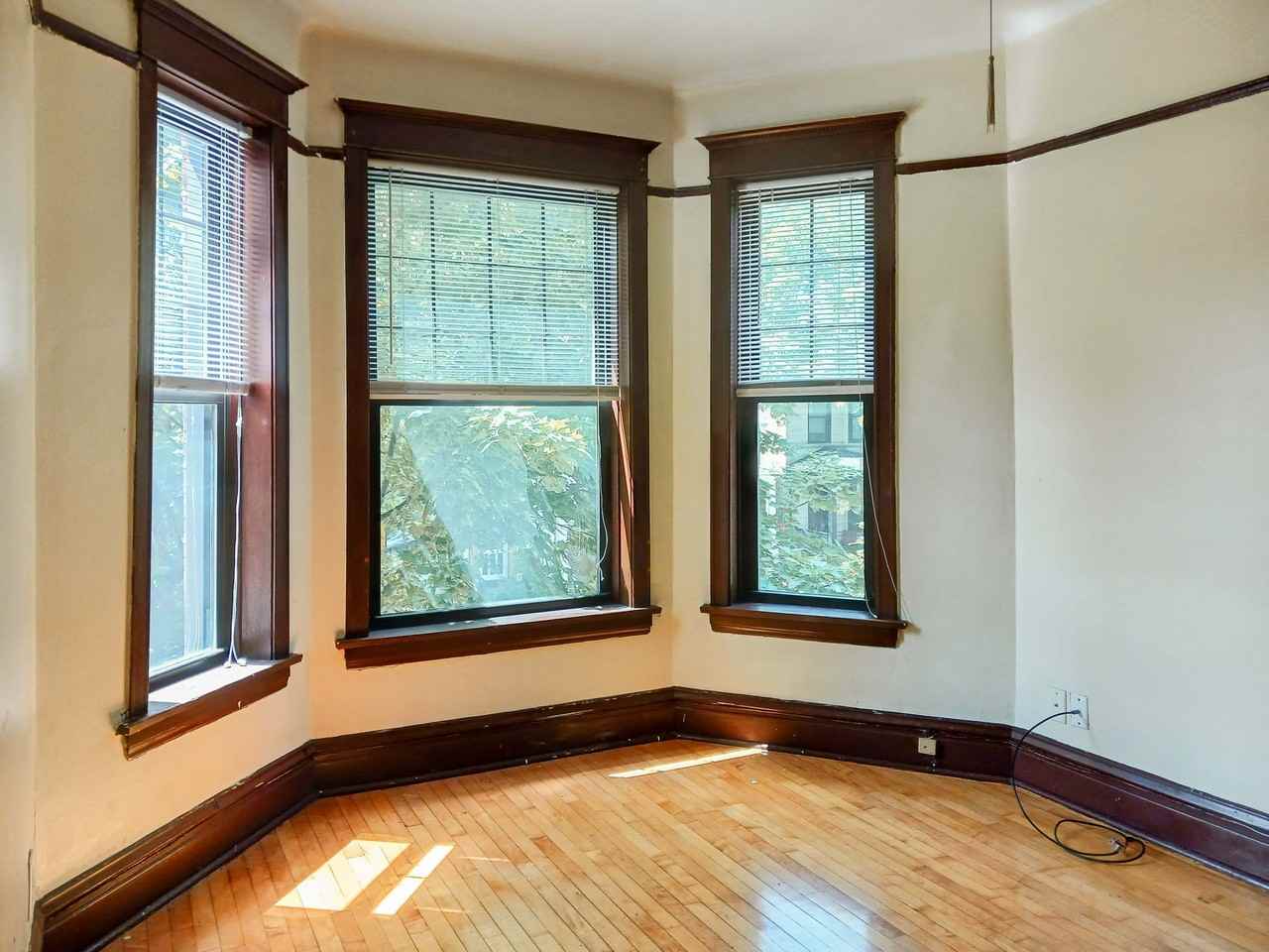 3637-39 N. Paulina - Photo 5 of 9