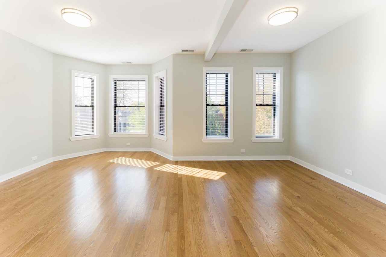 3637-39 N. Paulina - Photo 7 of 9