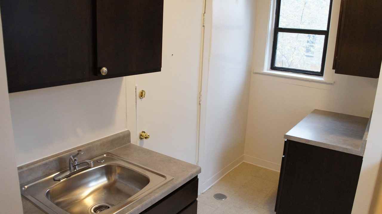 1530 Kedzie LLC - Photo 5 of 7