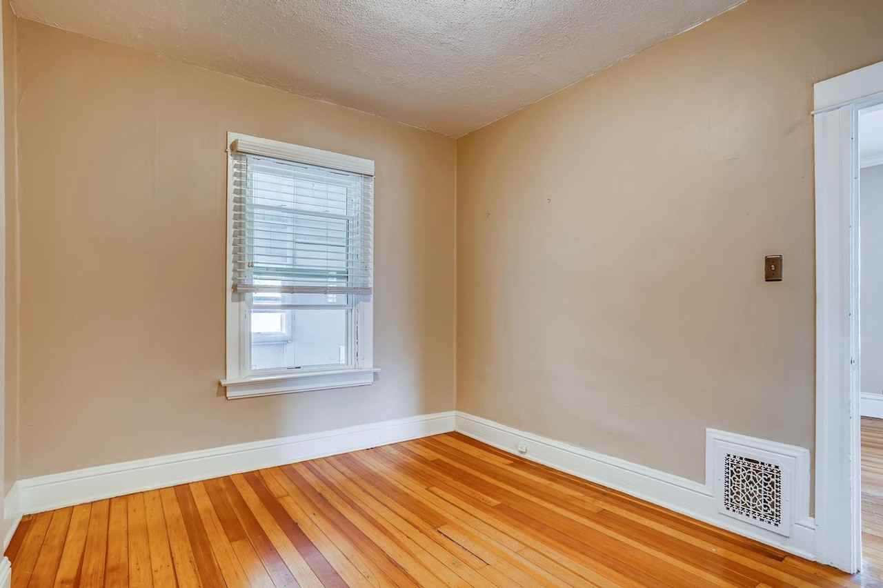 2315 E 5th Ave - Photo 7 of 11