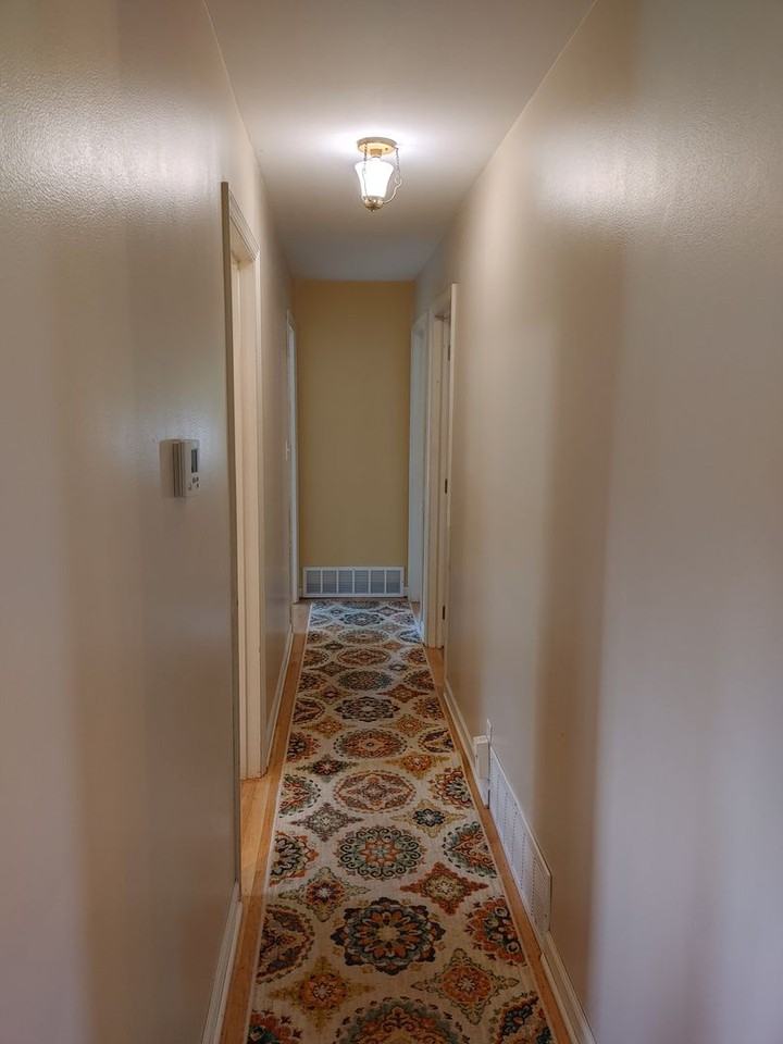 1706 Forest Hills Dr - Photo 7 of 26