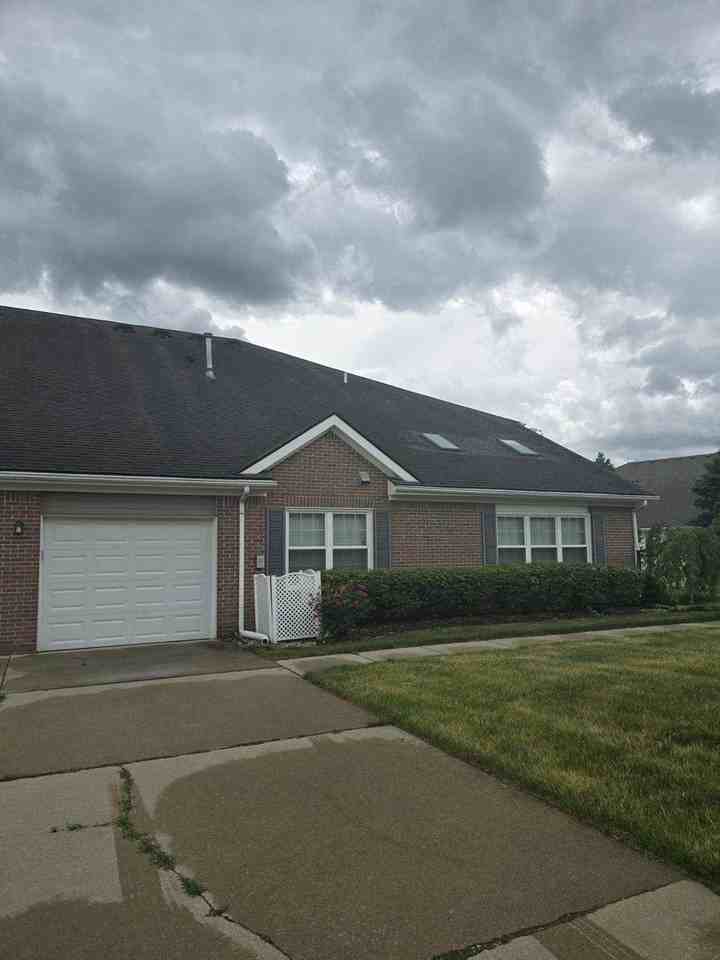 12656 Barnwell Dr - Photo 2 of 19