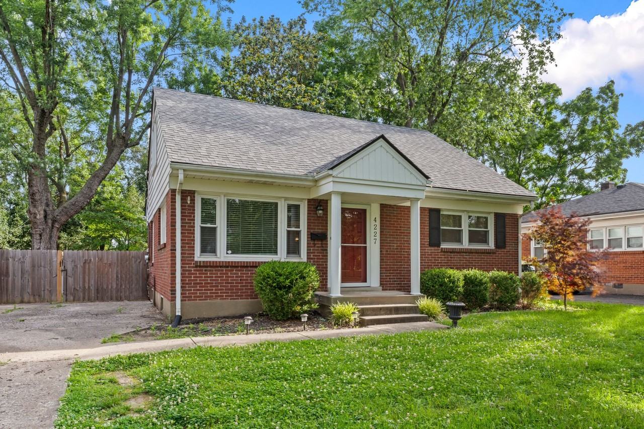 4227 Hillbrook Dr - Photo 3 of 25