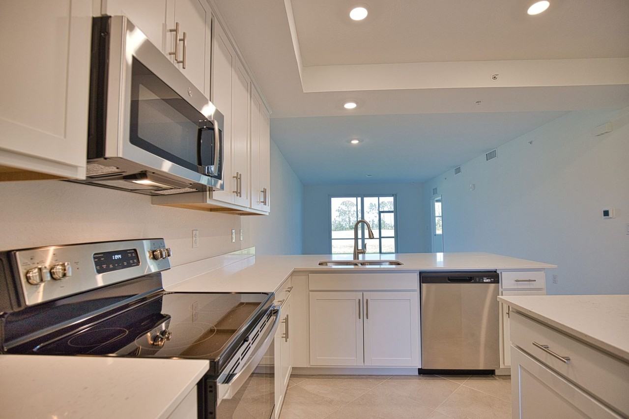 12280 Wellen Golf St #104 - Photo 5 of 25