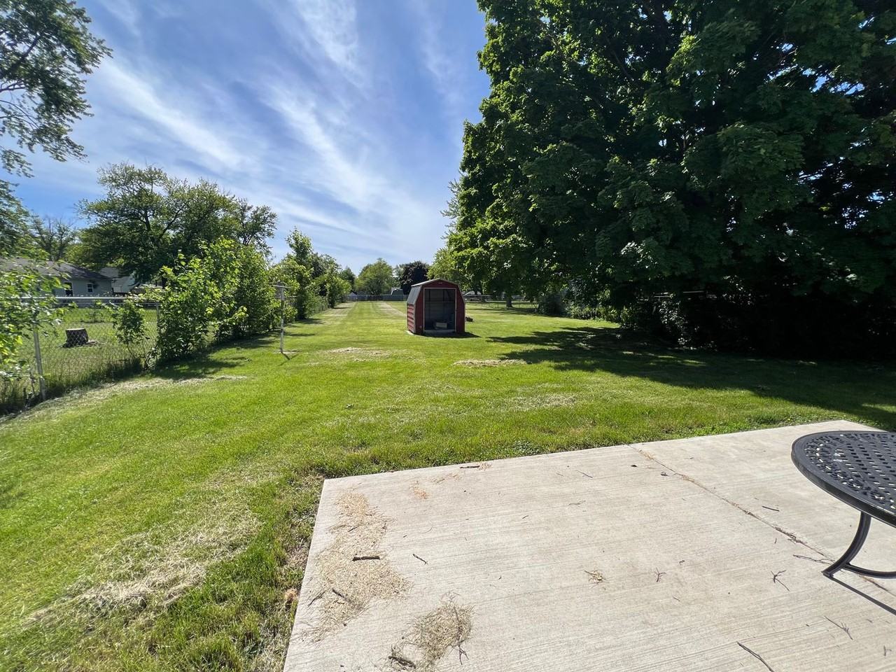 306 Victor St - Photo 3 of 11