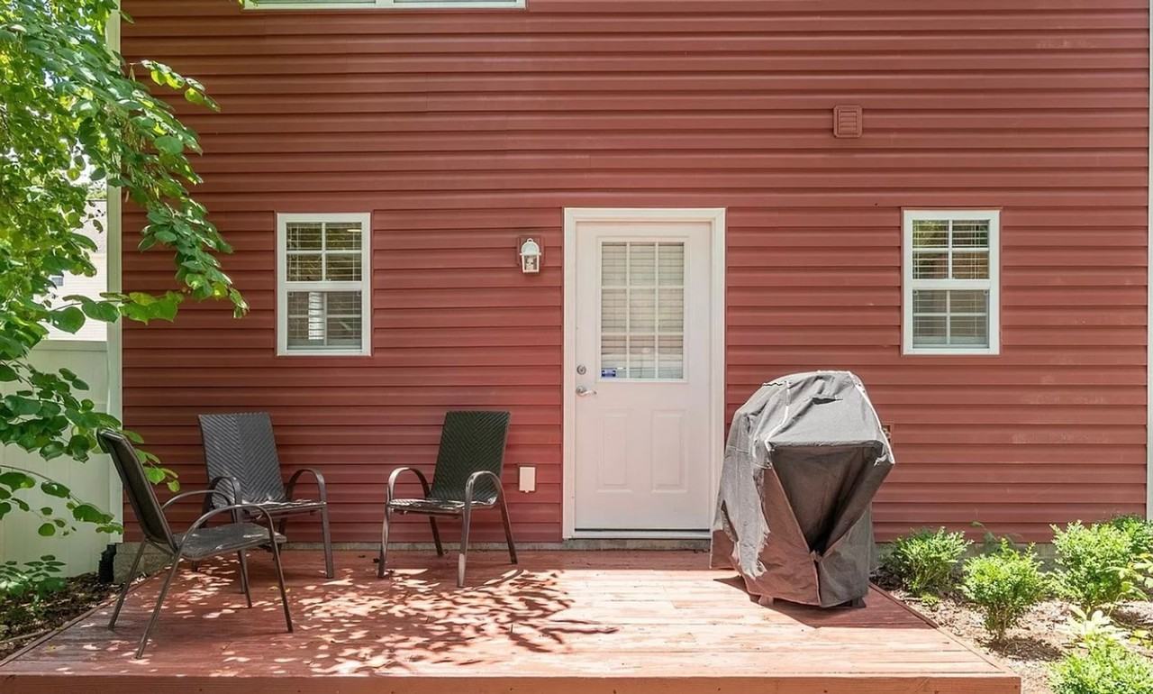 1712 Aden Ln - Photo 4 of 25