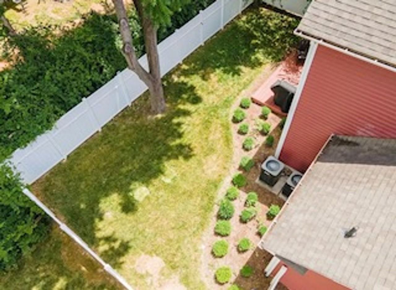 1712 Aden Ln - Photo 7 of 25