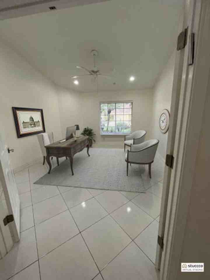 10448 Milburn Ln - Photo 3 of 22