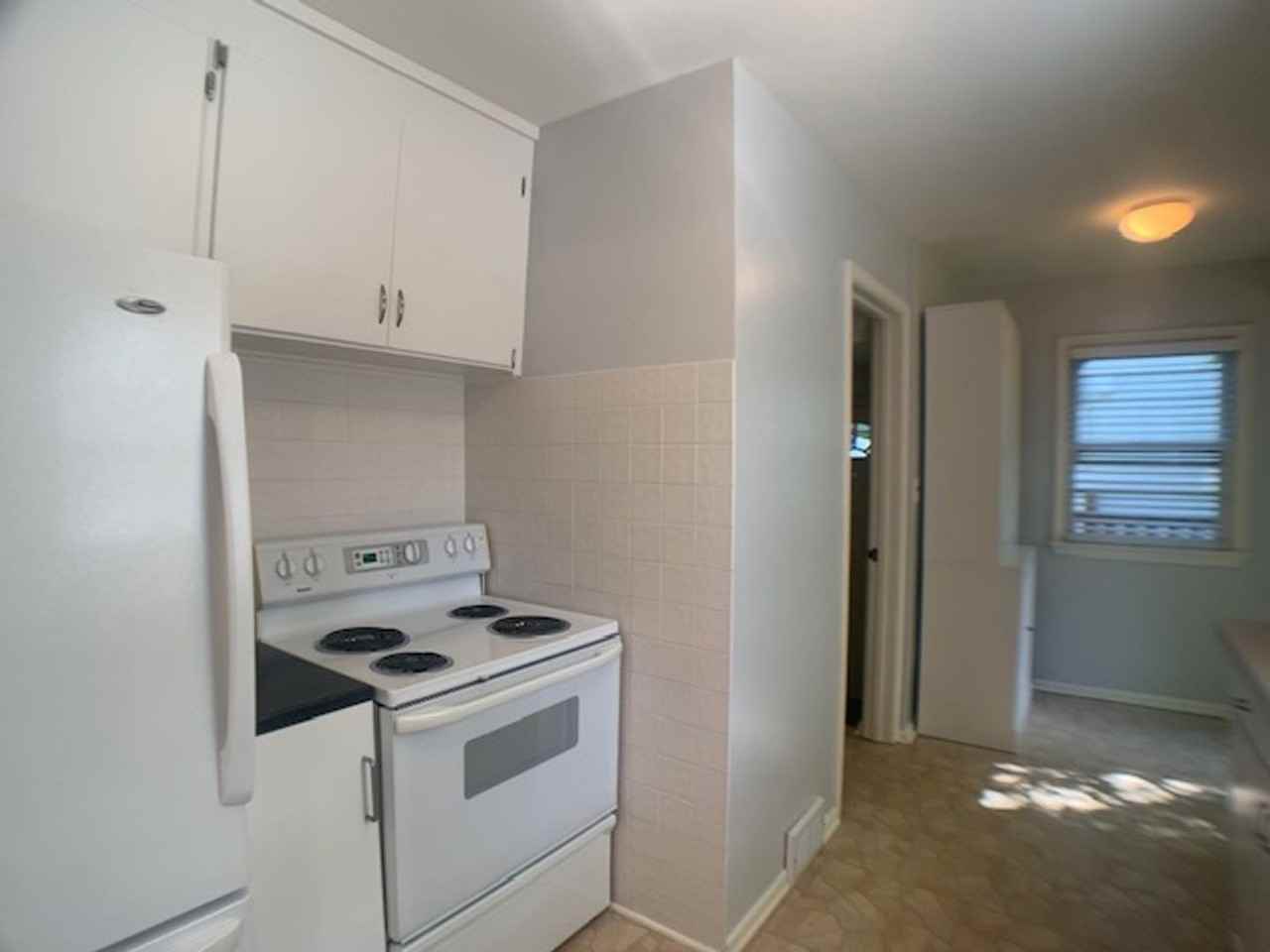 5808 James Ave S - Photo 2 of 41