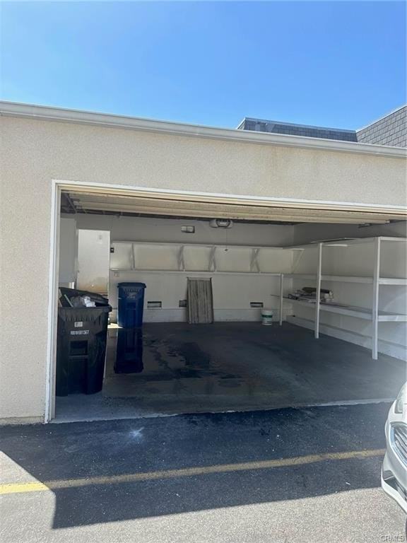 19234 Hamlin St #5 - Photo 2 of 8