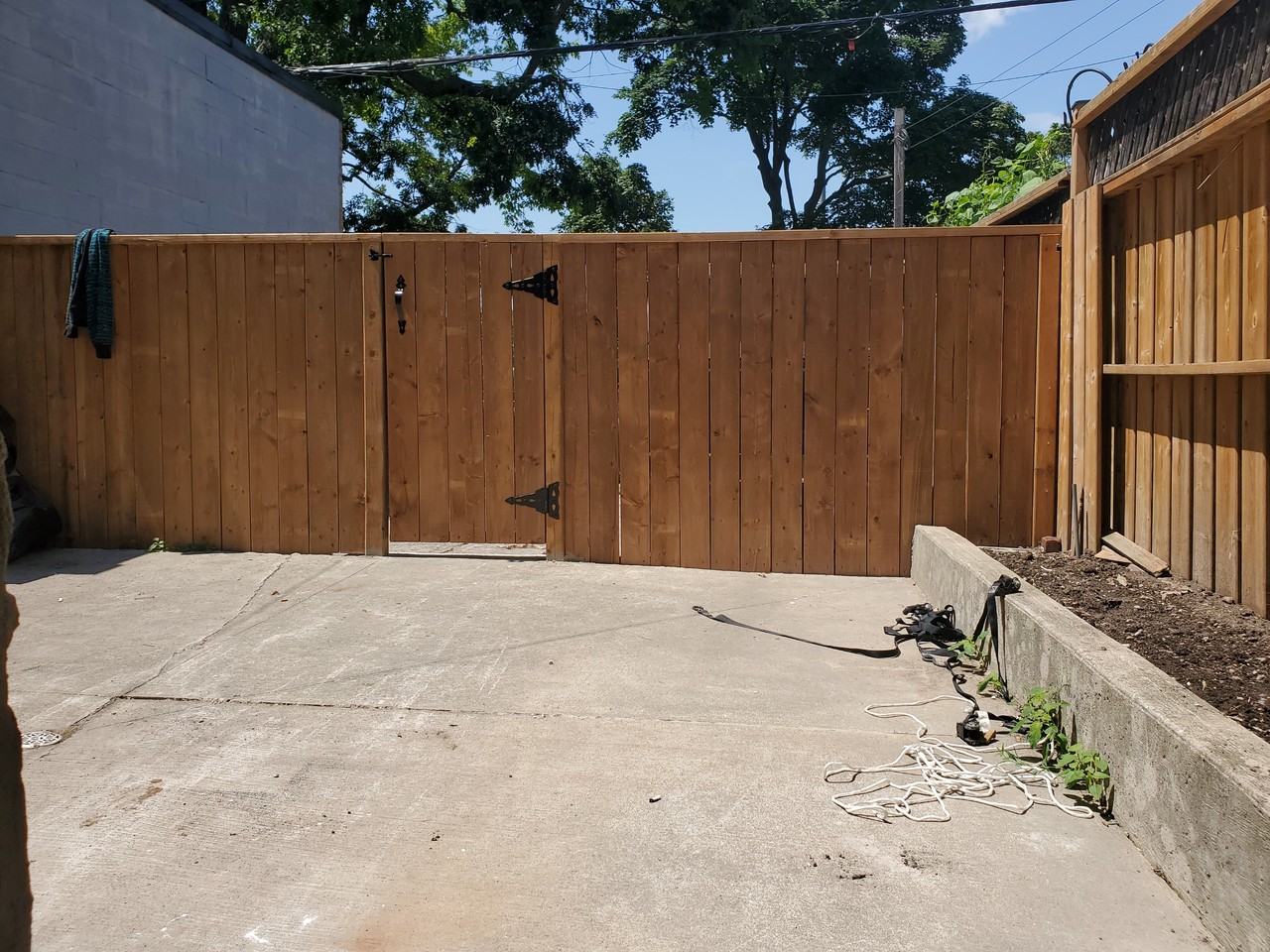 1228 Lansdowne Avenue - Photo 6 of 16