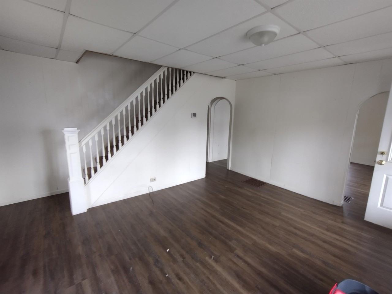 149 9th St Ne #1 - Photo 2 of 11