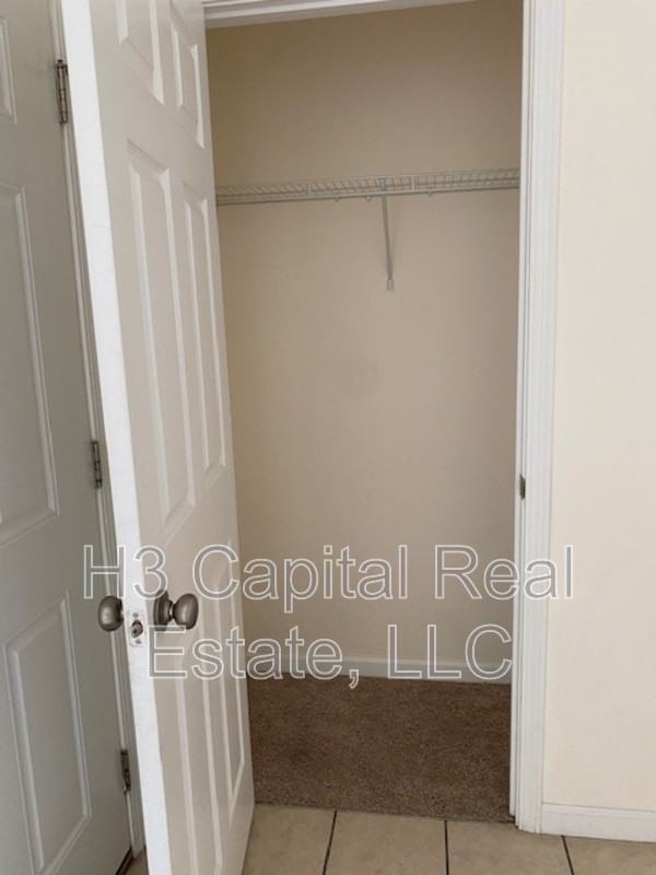 15 Crimson Ct #A - Photo 3 of 20