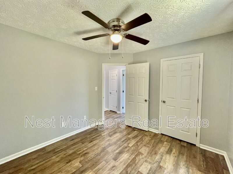 4226 Donegal Rd - Photo 6 of 29