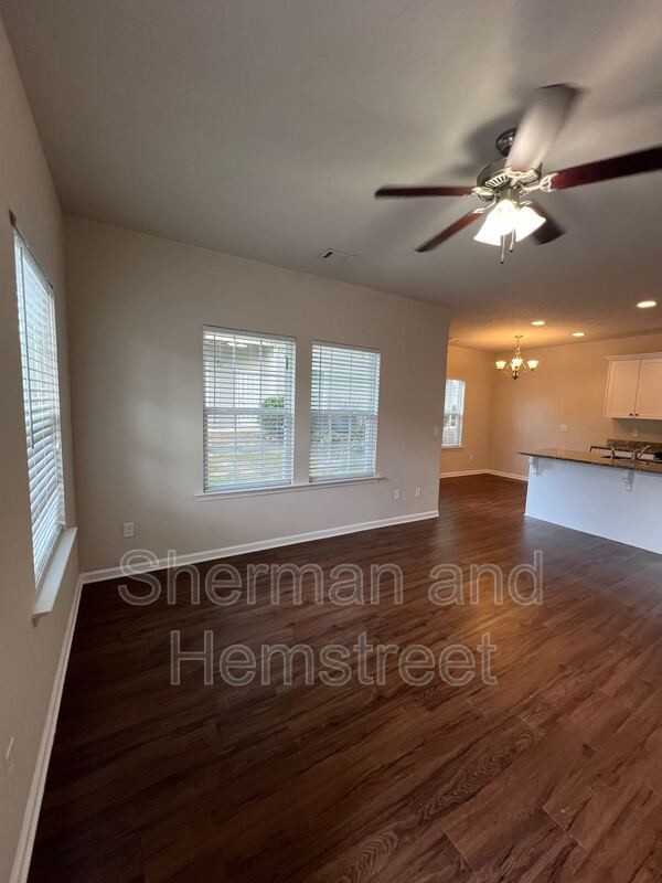 1001 Joiner Cir #1001 - Photo 2 of 11