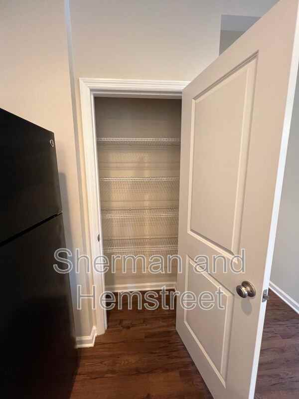 1001 Joiner Cir #1001 - Photo 5 of 11