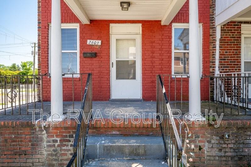 2603 Grayland Ave - Photo 3 of 45