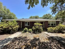 featured image of 1719 Burnham St