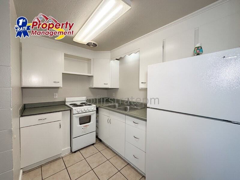 1207 W Beacon St - Photo 6 of 20