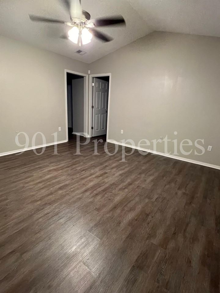 10350 Stephenson Ln #1 - Photo 2 of 9