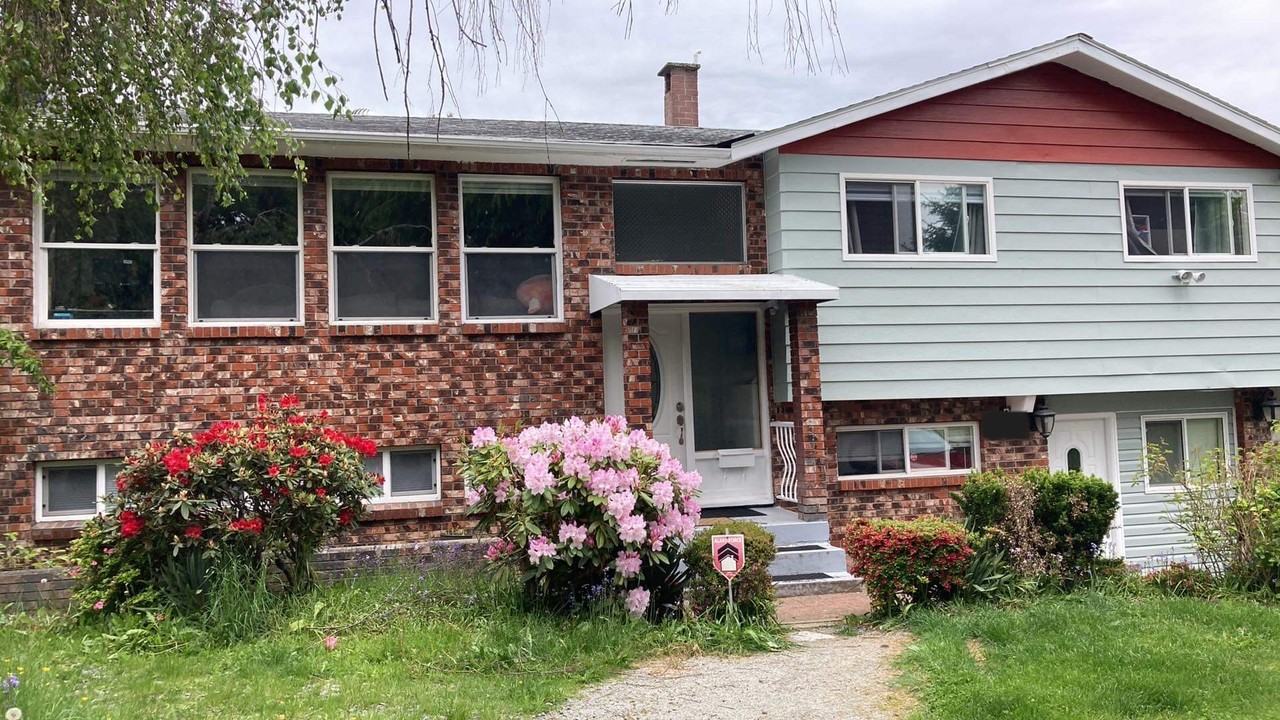 Robin Cres & Pheasant Dr - Photo 4 of 11