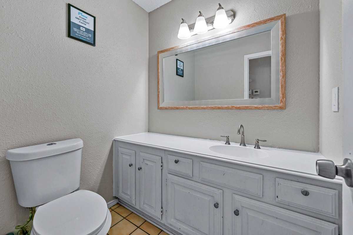 905 Eagle Drive - Photo 6 of 9