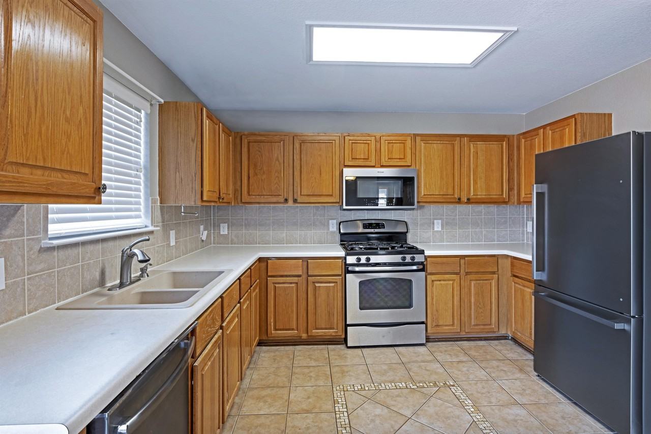 180 Spring Branch Loop - Photo 2 of 10