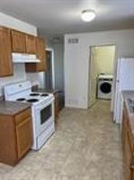 featured image of 611 W 2nd St