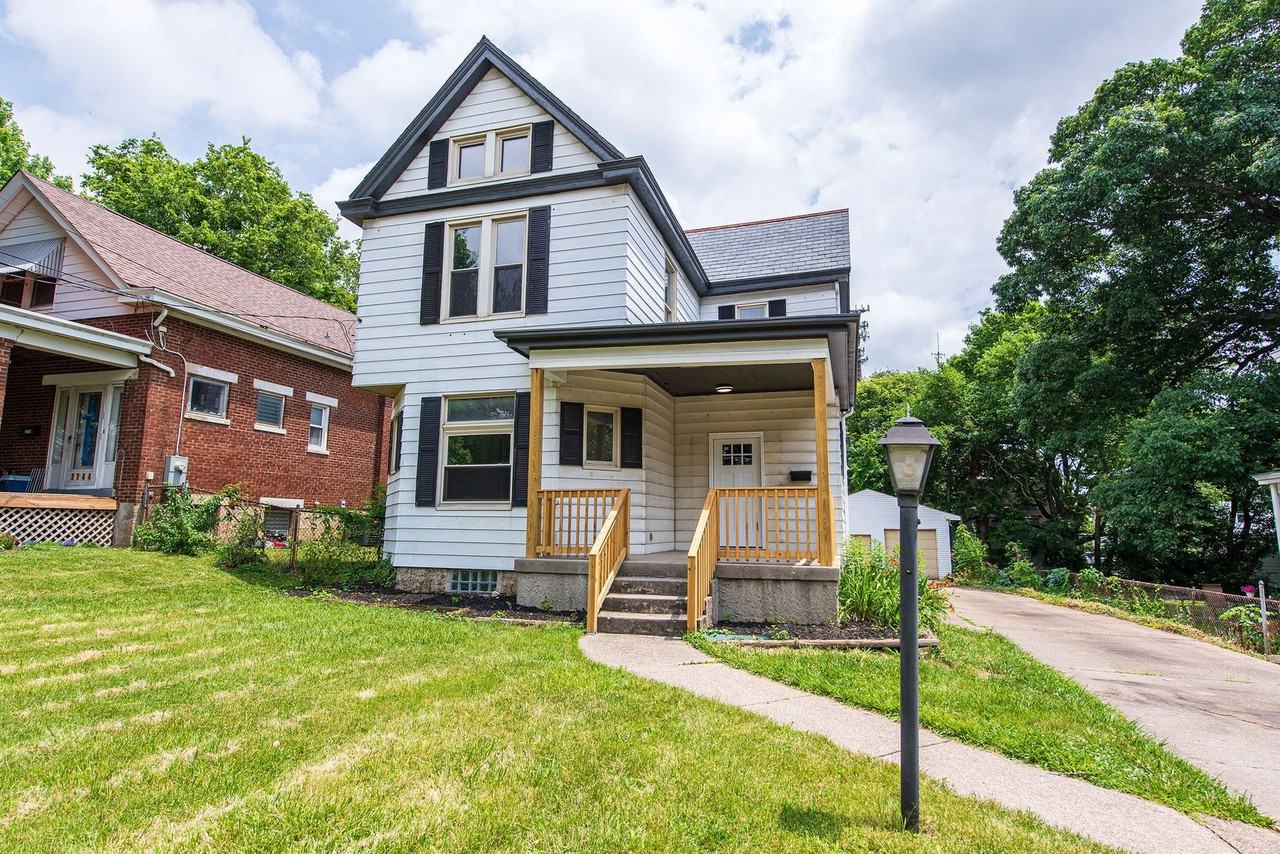 3740 Carson Ave - Photo 3 of 50