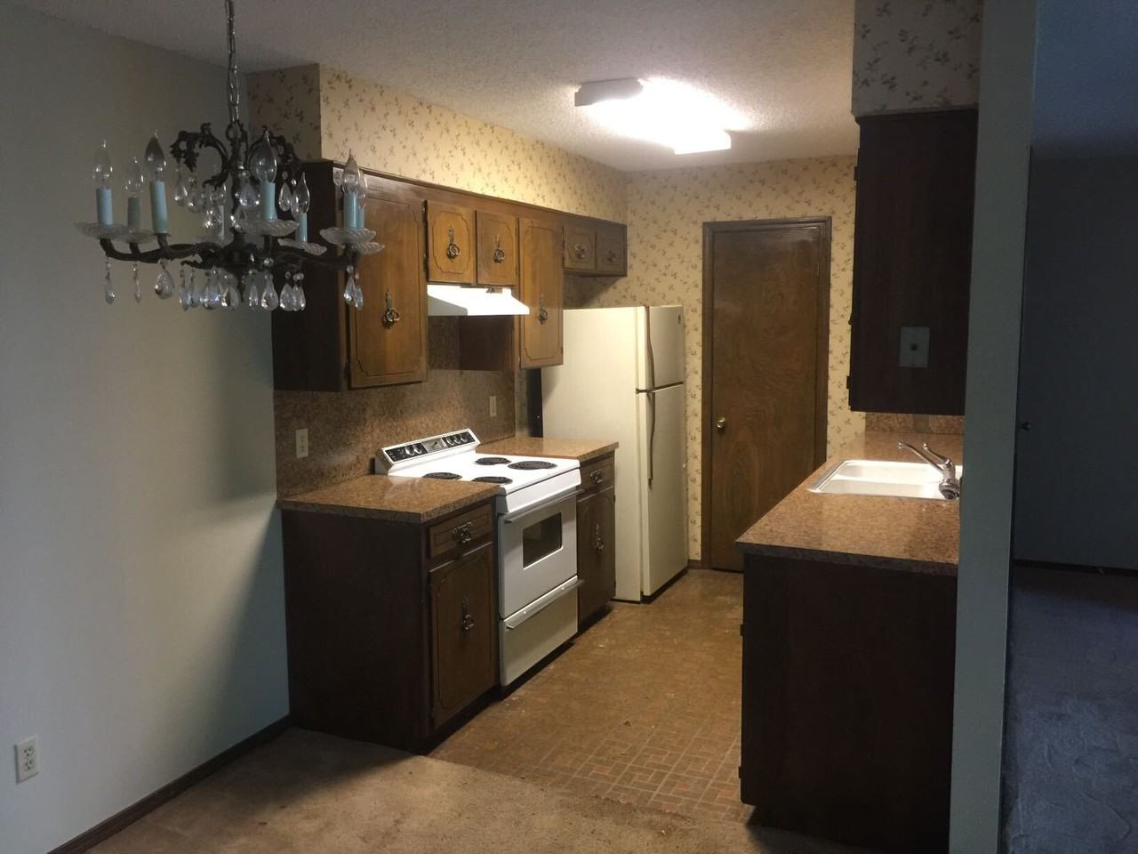 4902 South U - Photo 3 of 12