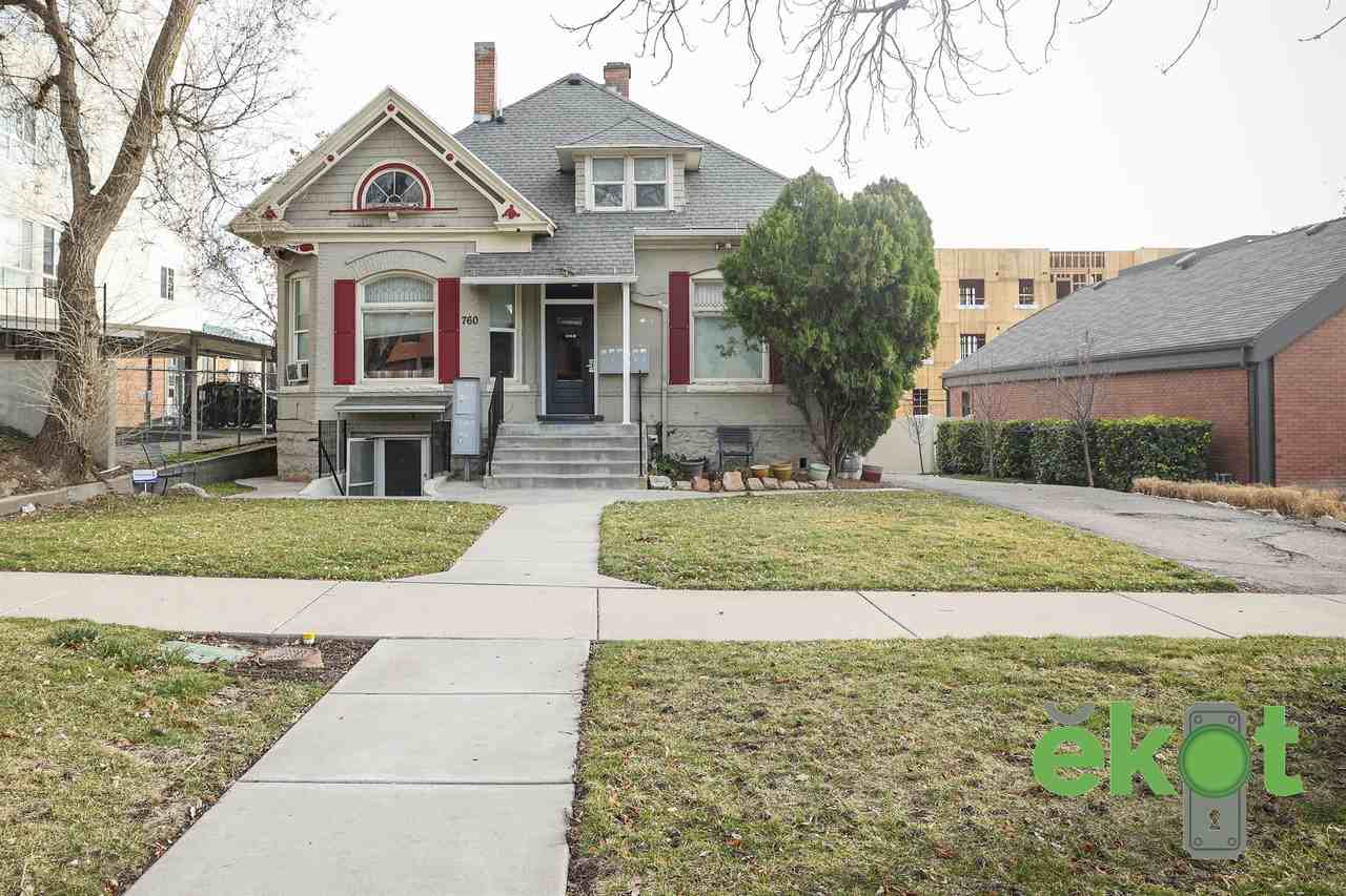 Bryant - Photo 4 of 50