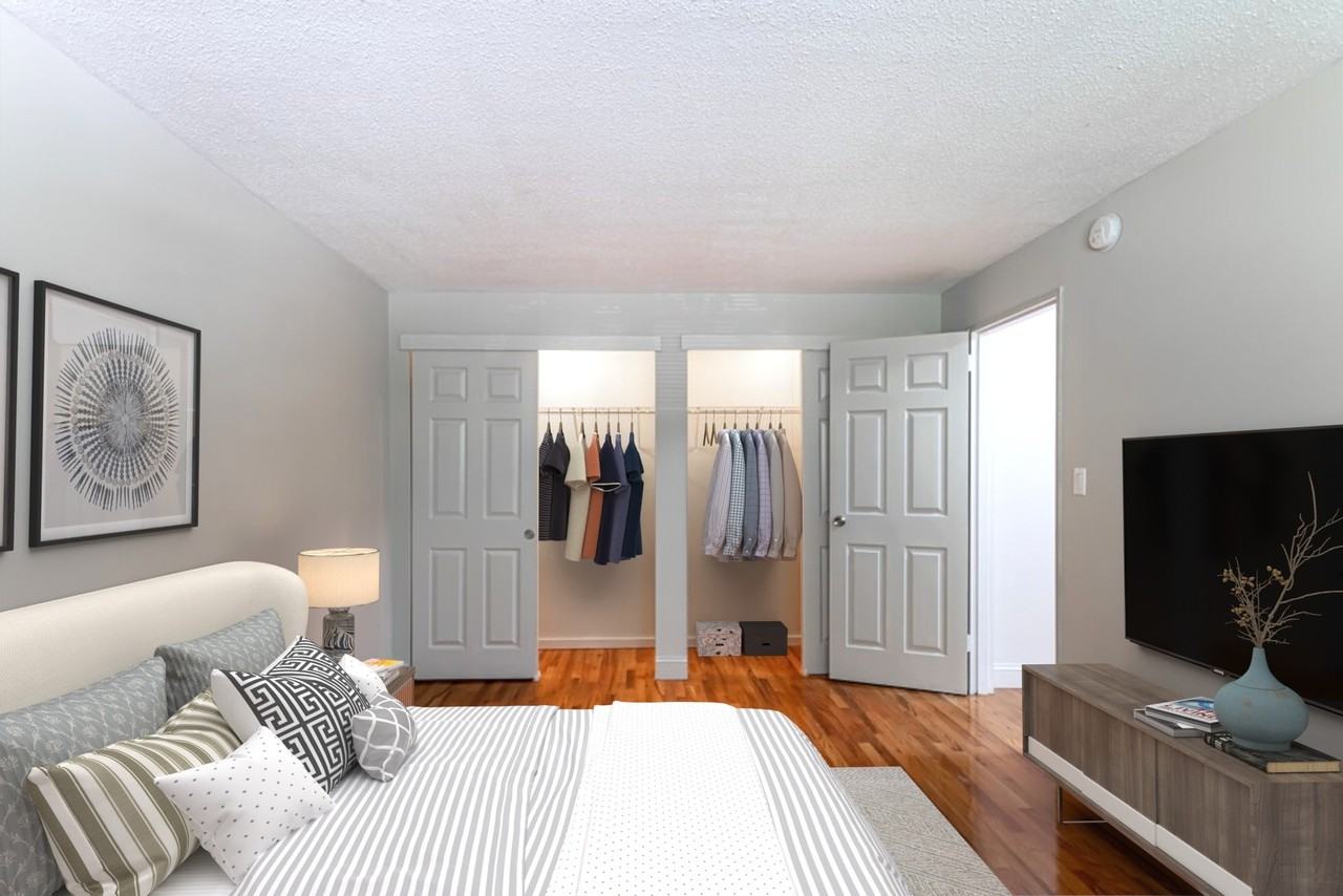 Colonial Village Apts, LLC - Photo 6 of 50