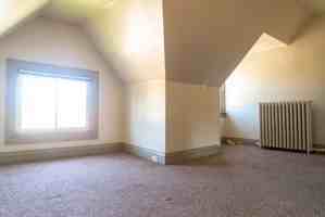 featured image of 15 N 15th Ave E
