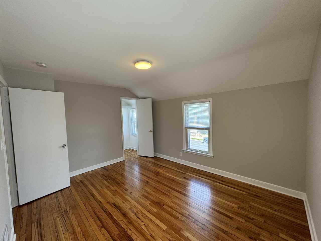 5822 Nicollet Avenue - Photo 7 of 17