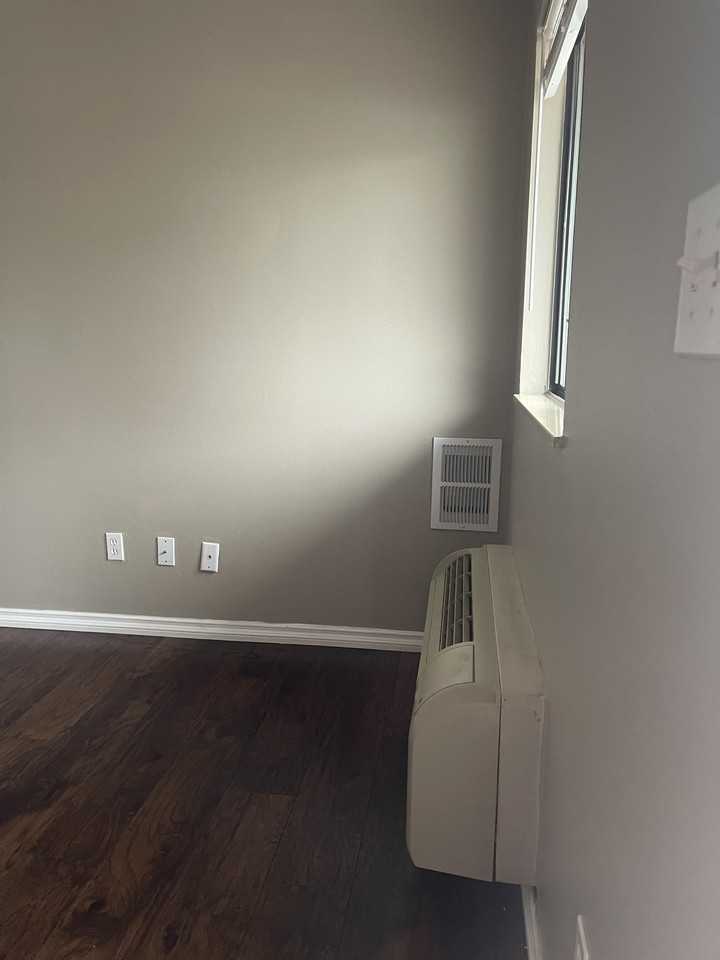 116 W. Zupan - Photo 2 of 12