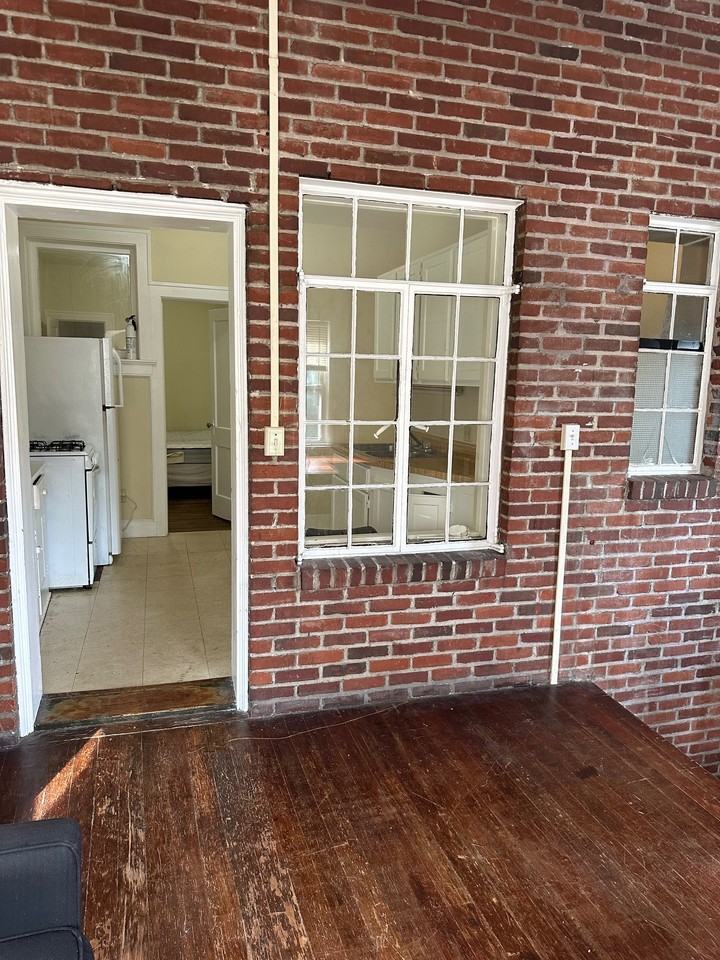 7 South Washington Street - Photo 5 of 15